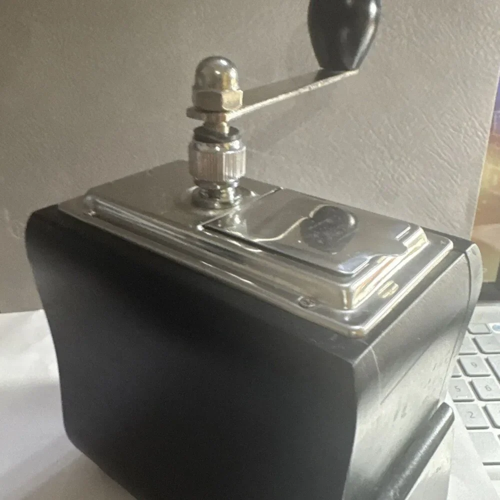 VTG Stoha Design Germany Manual Coffee Grinder Black Matte Burr Mill Crank